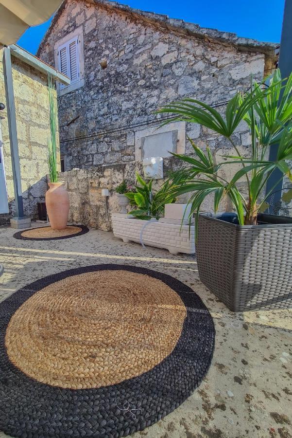 Kaya House Apartment Nerezisca Ngoại thất bức ảnh